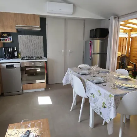 Mobilhome 6-8 Pers - 3 Ch - 1 Sdb - Parc Aquatique Hébergement de vacances Vias
