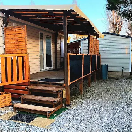 Holiday home Mobilhome 6-8 Pers - 3 Ch - 1 Sdb - Parc Aquatique *