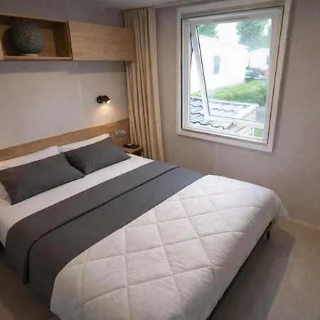 Semesterbostad Mobilhome 6-8 Pers - 3 Ch - 1 Sdb - Parc Aquatique
